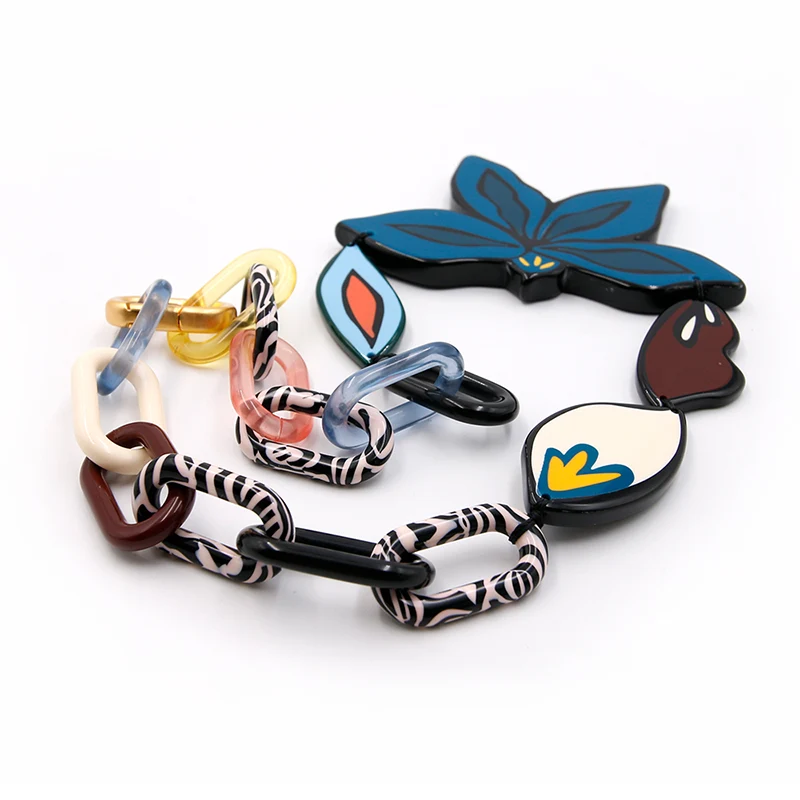 Acetaat Cubaanse ketting met bloembladen charme